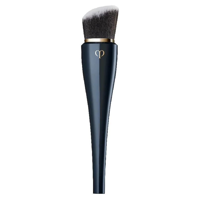 Sale Event Clé de Peau Beauté High Coverage Foundation Brush