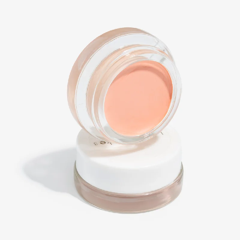 Weekend Specials to Celebrate Luminous Eyes Corrective Concealer