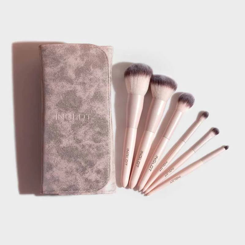 Shop Smart, Save More Before The Sale Ends Inglot Brush Set in Silver Case